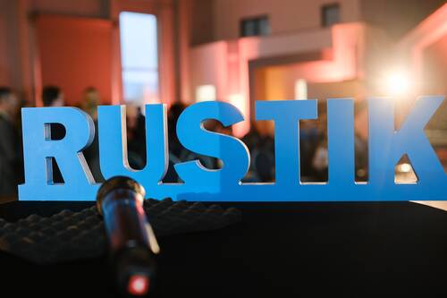 Rustik Schriftzug klein